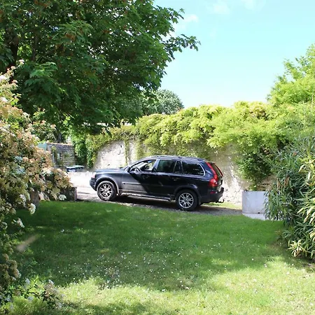 Clos Du Pere Ignace *