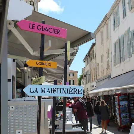 Clos Du Pere Ignace بيت للعطل *