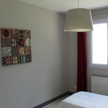 Clos Du Pere Ignace Holiday home *