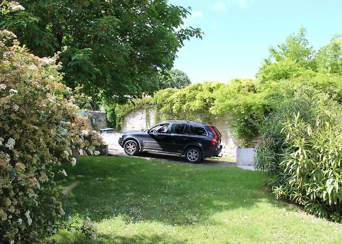 Clos Du Pere Ignace *